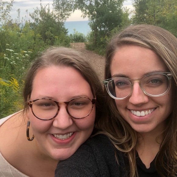 Meet your Posher, Jen - Picture 1 of 1